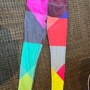 Incredible vsx Victoria secret sport rainbow multicolor leggings 🔆💖🎇
